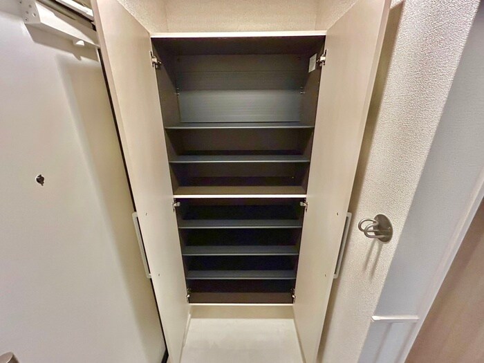物件内観写真20　(靴箱)