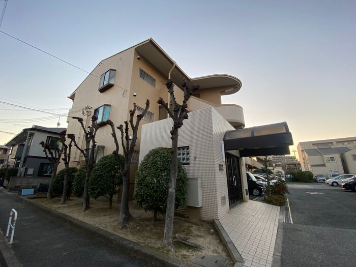 物件外観写真4　(外観写真)