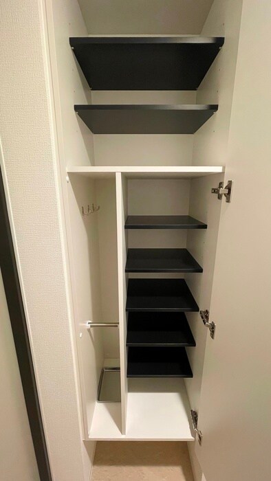 物件内観写真15　(靴箱)