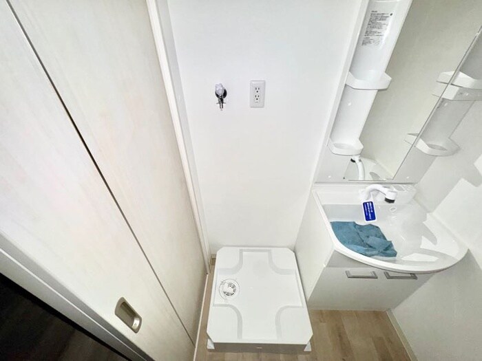 物件内観写真20　(洗濯機置場)