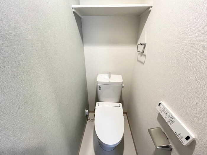 物件内観写真5　(トイレ)