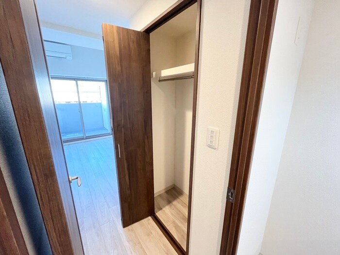 物件内観写真15　(収納)