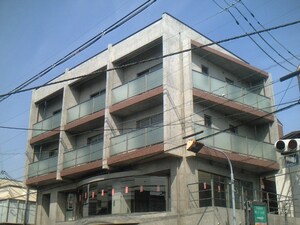 アルティスタ帷子ノ辻外観写真