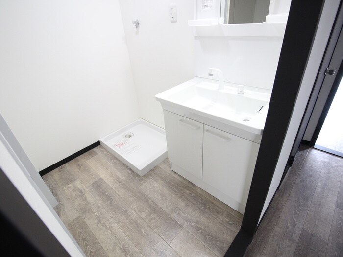 物件内観写真9　(洗面)