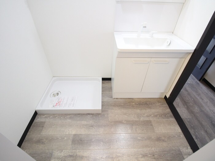 物件内観写真22　(洗濯機置場)