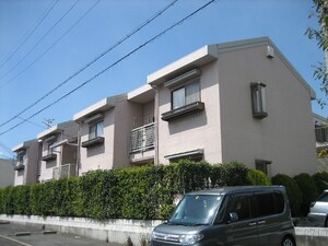 箕面グレースハイツ２号棟外観写真