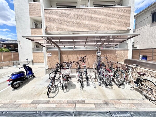駐輪場