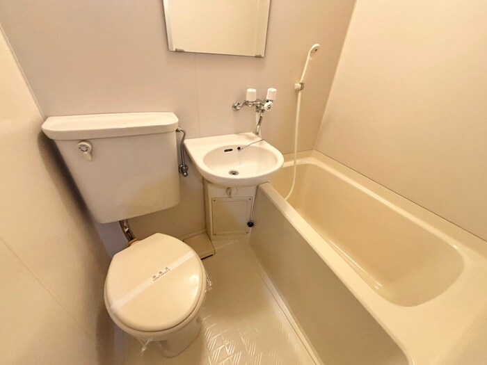 物件内観写真10　(バス／シャワールーム等)