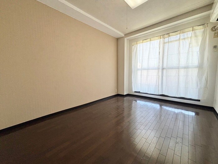 物件内観写真12　(居室)