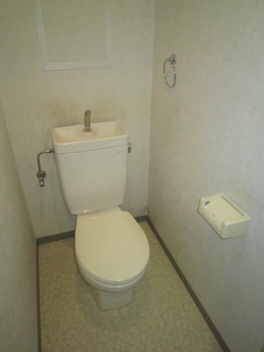 物件内観写真9　(トイレ)