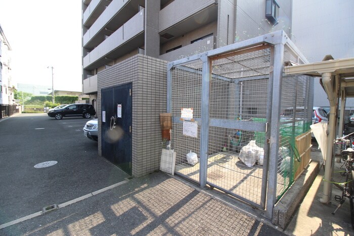 物件外観写真6　(建物設備)