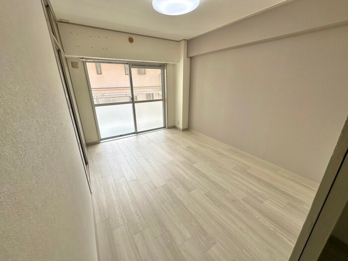 物件内観写真10　(居室)