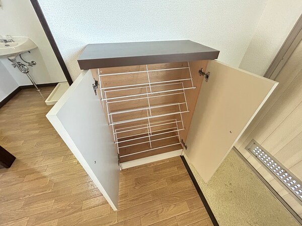 靴箱