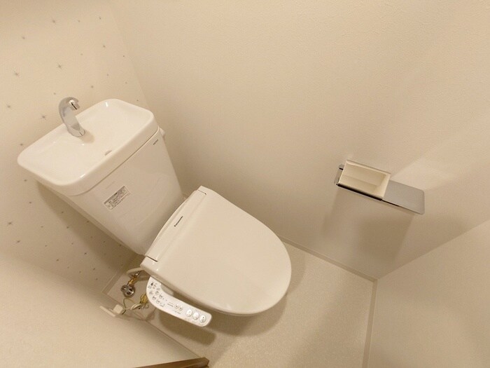 物件内観写真13　(トイレ)