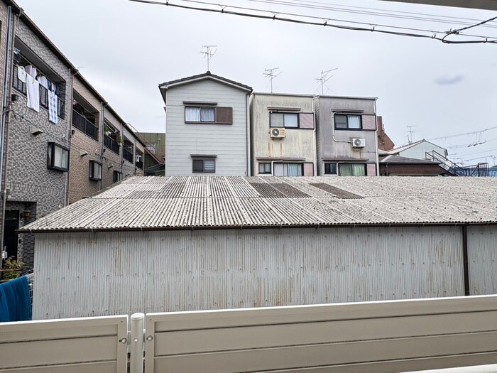 物件内観写真20　(室内からの展望)