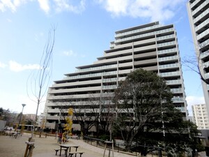 ｸﾞﾗﾝﾌｧｰｽﾄ千里桃山台6号棟(807)外観写真