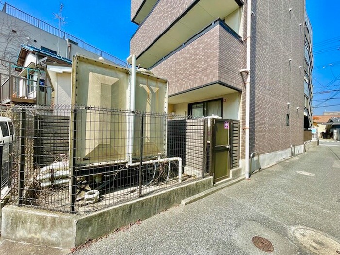 物件外観写真6　(外観写真)