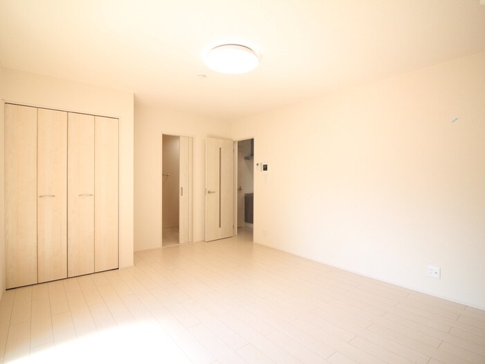 物件内観写真7　(居室)