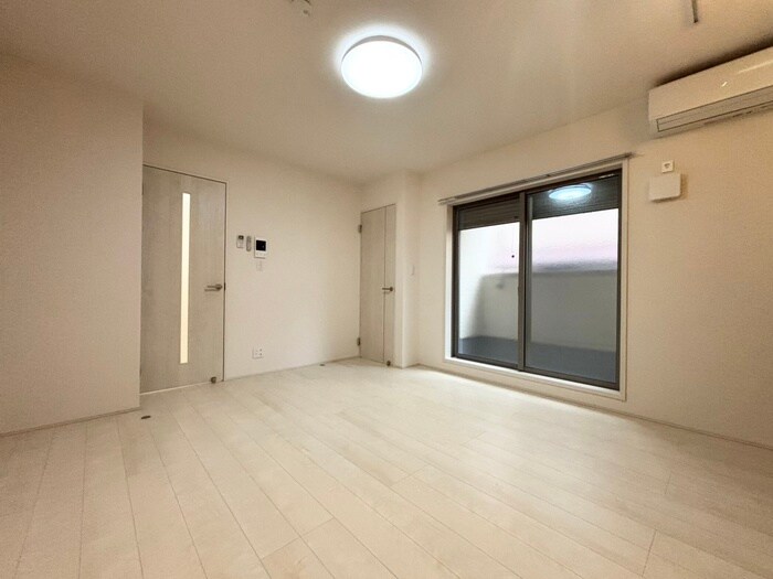 物件内観写真13　(居室)