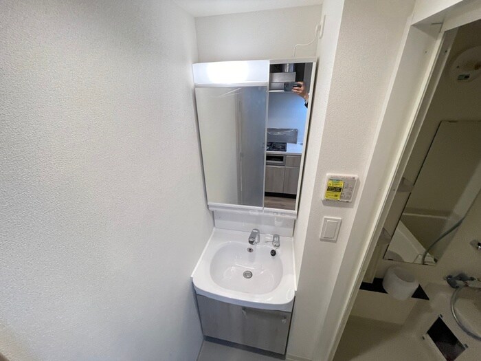 物件内観写真17　(洗面)