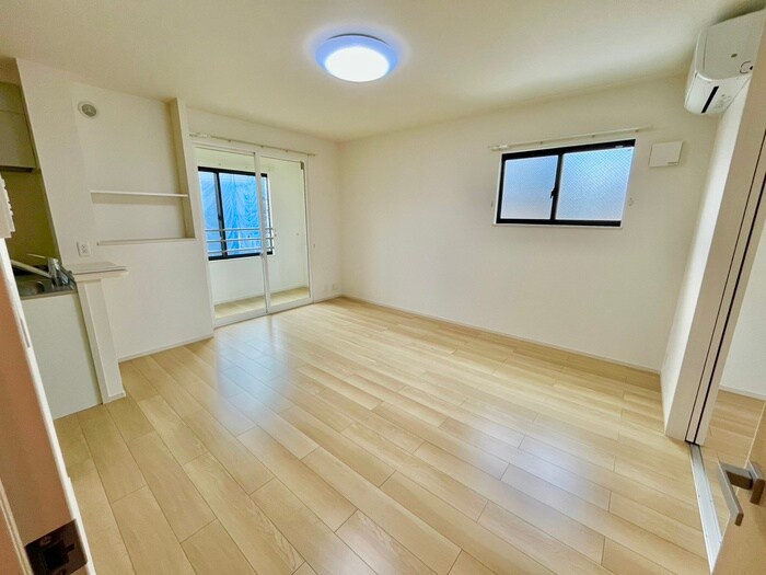 物件内観写真7　(居室)