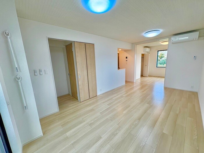 物件内観写真8　(居室)