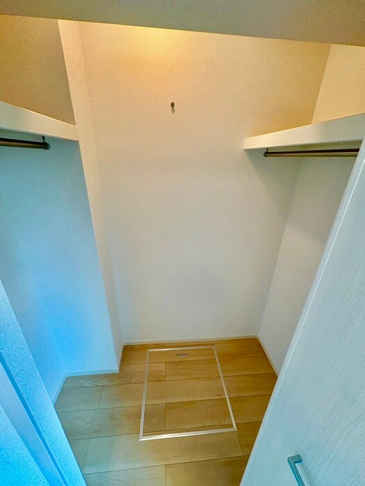 物件内観写真11　(収納)