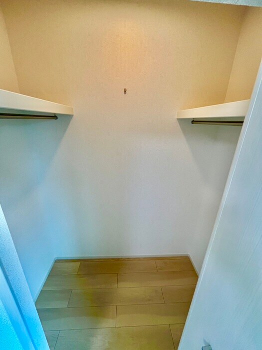 物件内観写真11　(収納)