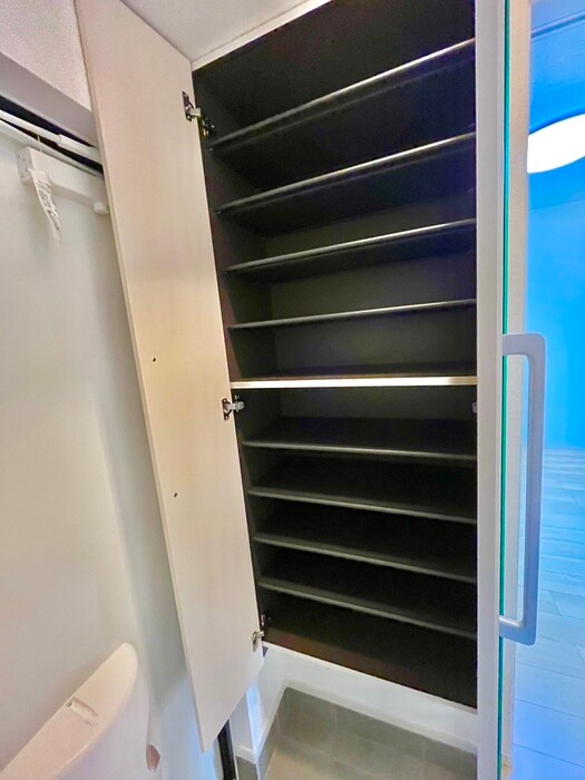 物件内観写真19　(靴箱)