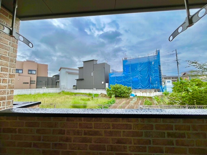 物件内観写真22　(室内からの展望)