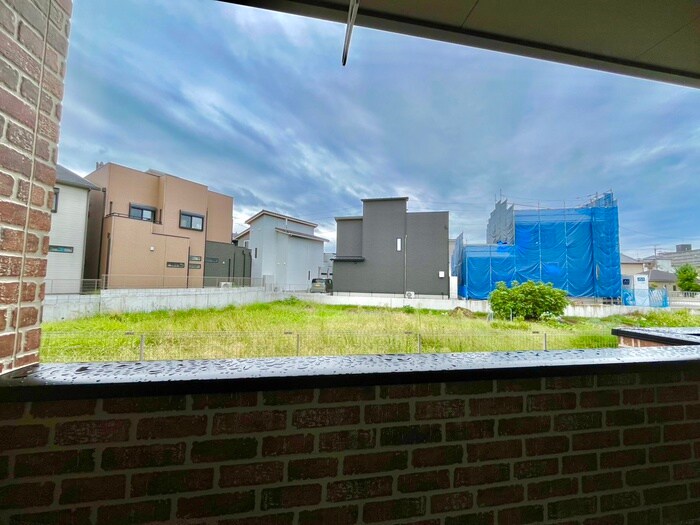 物件内観写真22　(室内からの展望)