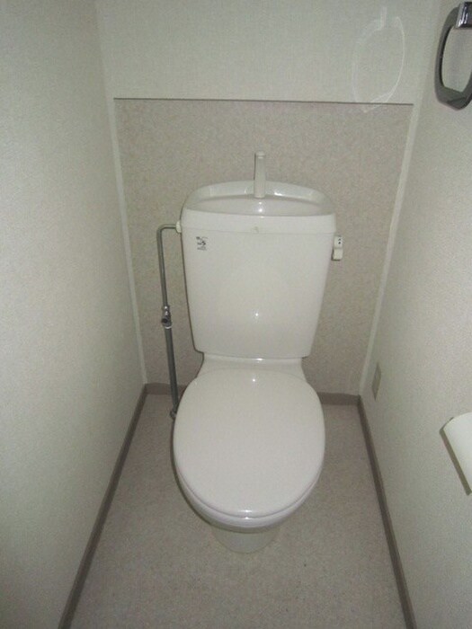 物件内観写真5　(トイレ)