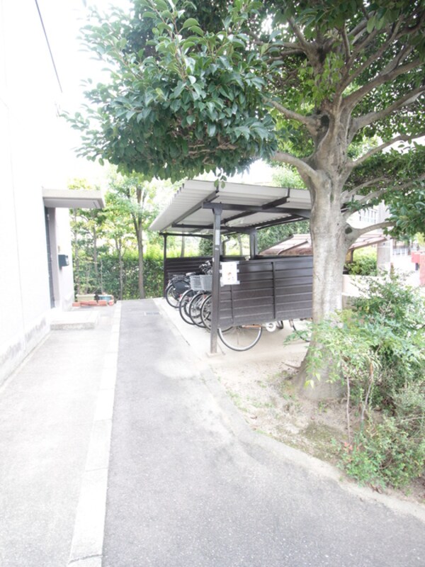駐輪場