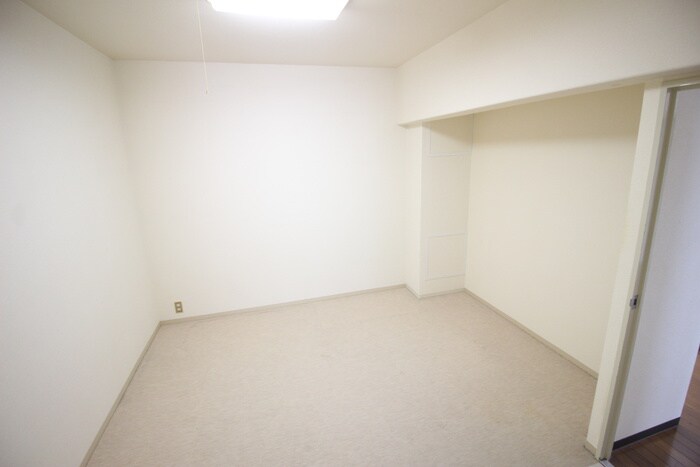 物件内観写真15　(居室)