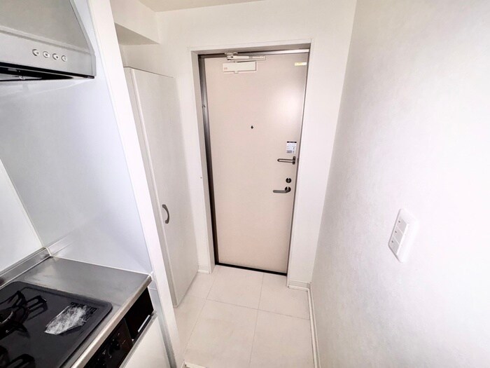 物件内観写真14　(玄関)