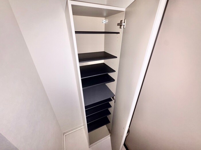 物件内観写真16　(靴箱)