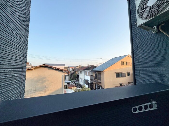 物件内観写真22　(室内からの展望)