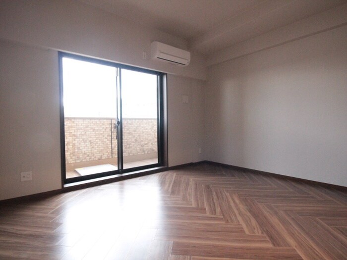 物件内観写真12　(居室)