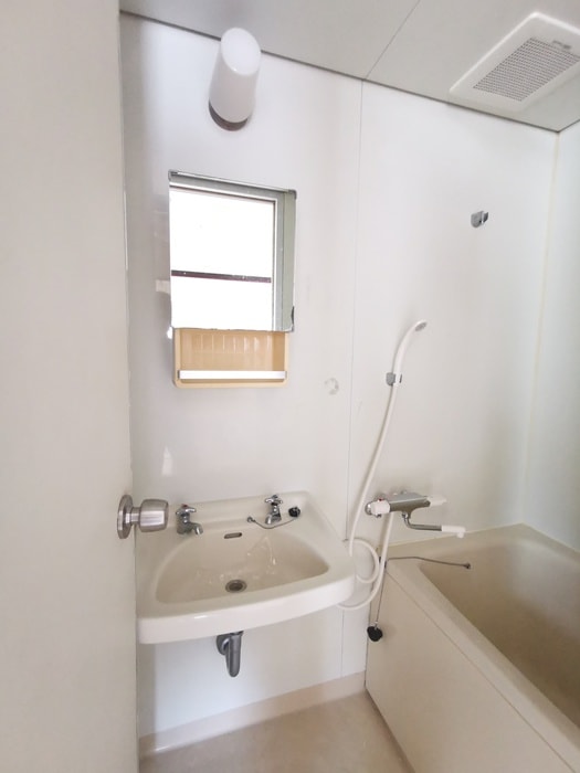 物件内観写真12　(洗面)