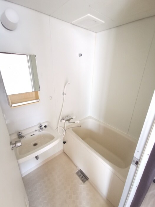 物件内観写真13　(バス／シャワールーム等)
