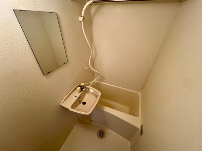 物件内観写真11　(バス／シャワールーム等)