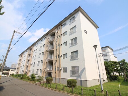 竹の台団地Ｃ１棟（３０１）外観写真