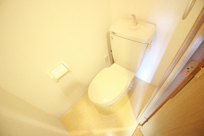 物件内観写真12　(トイレ)