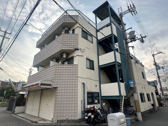 物件外観写真1　(外観写真)