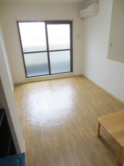 物件内観写真11　(居室)