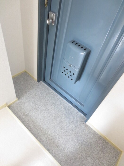 物件内観写真14　(玄関)