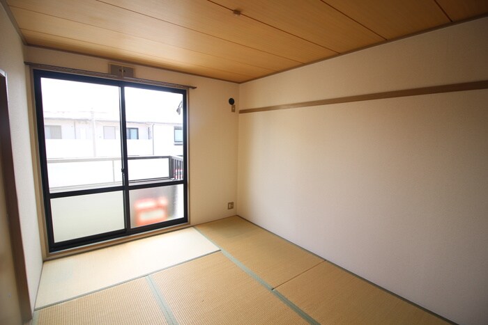 物件内観写真15　(居室)