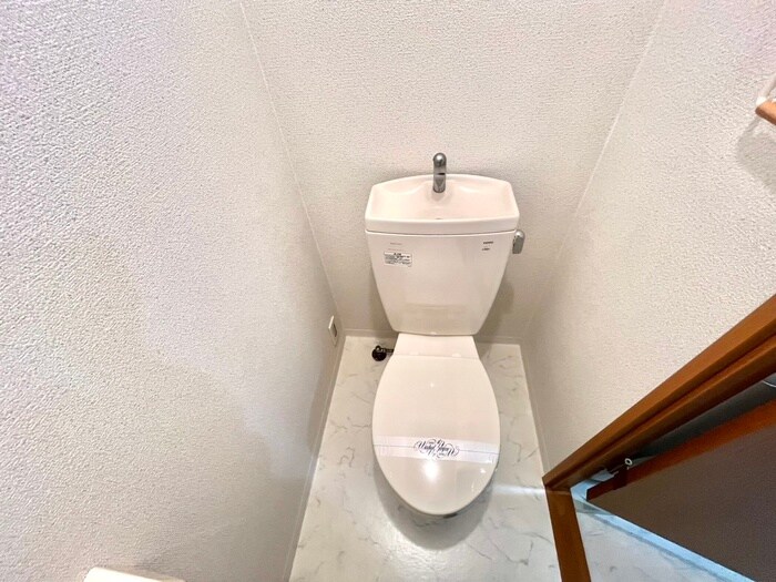 物件内観写真15　(トイレ)