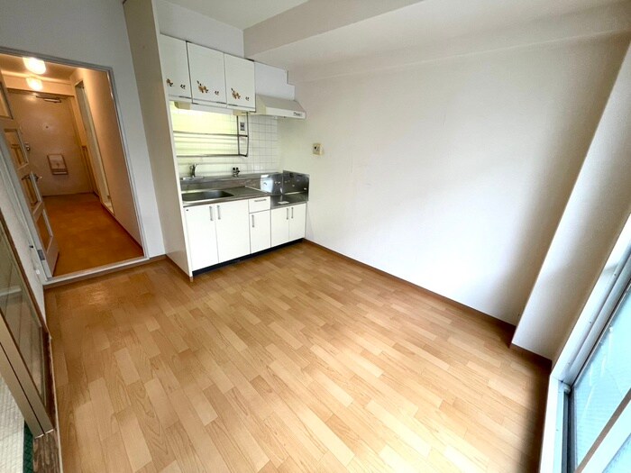 物件内観写真7　(居室)