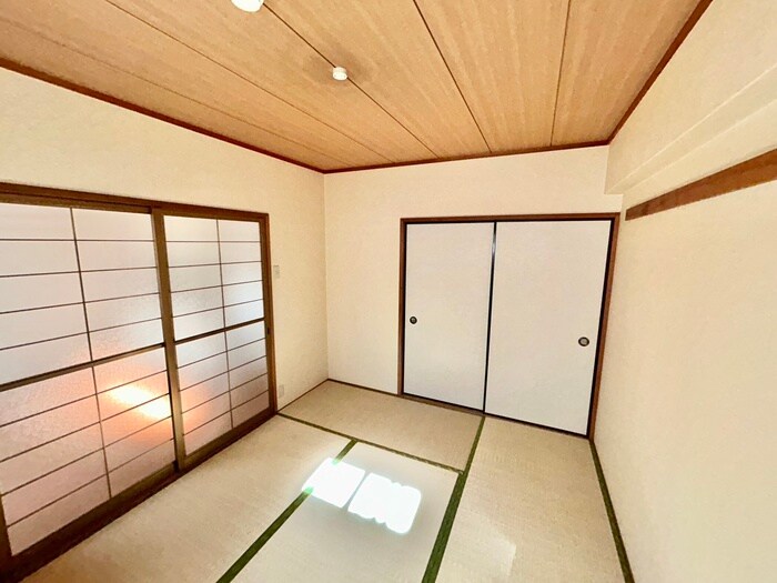 物件内観写真9　(居室)